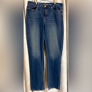 Women’s Levi Jeans
